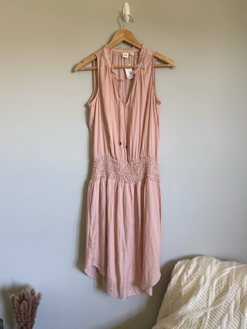 NWT Gap Blush Pink V Neck Midi Dress